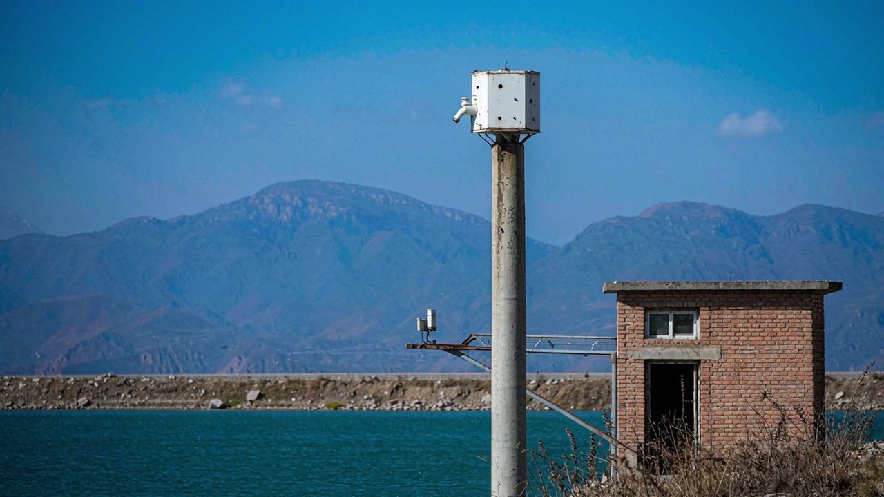 青海某水库水文监测站建设配套